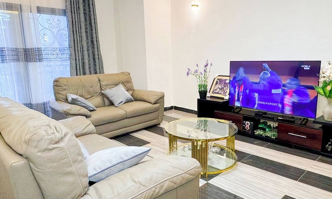 Douala Apartment | 2-bedroom apartment Bonanjo