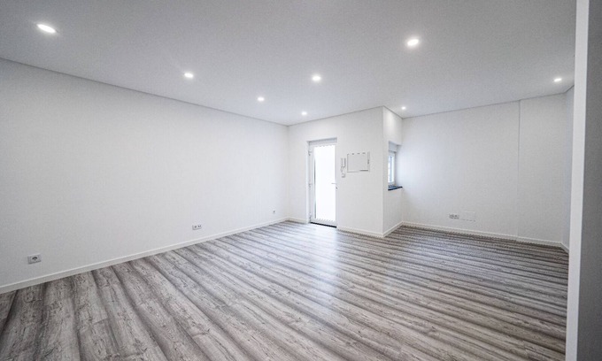 Sacavem Apartment | 2 bedroom apartment for rent in Sacavém