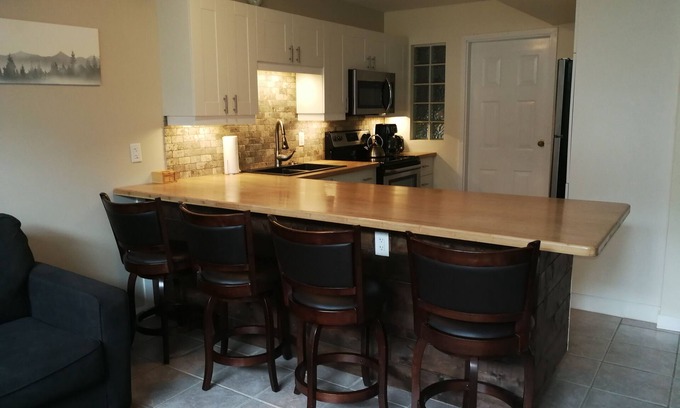 Big White Ski Resort Condo | 2 Bedroom Condo Ski in/Ski Out