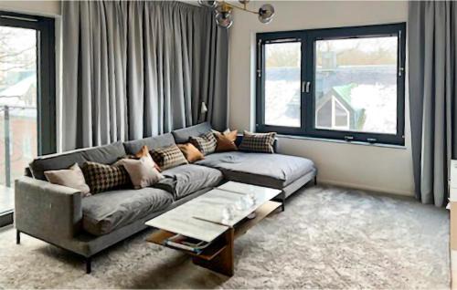 Ladugardsgardet Apartment | 2 Bedroom Cozy Apartment In Stockholm