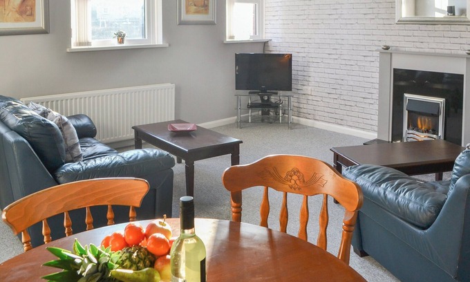 Newbiggin-by-the-Sea Cottage | 2 bedroom accommodation in Newbiggin-by-the-Sea