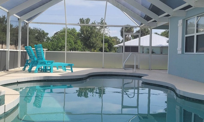 Pebble Beach House | 2 bedroom home close to Boca Grande!nPrivate Poolside Paradise!nGolfer's Dream!