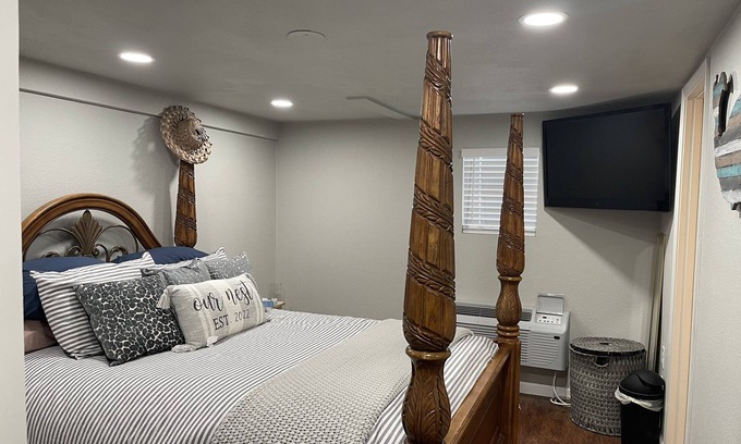 Fort Worth House | 2 bedroom house