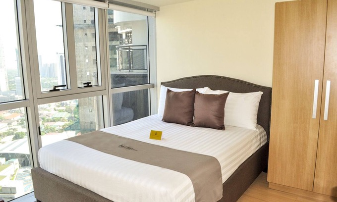 Downtown Apartment | 2-Bedroom @ Knightsbridge 2910