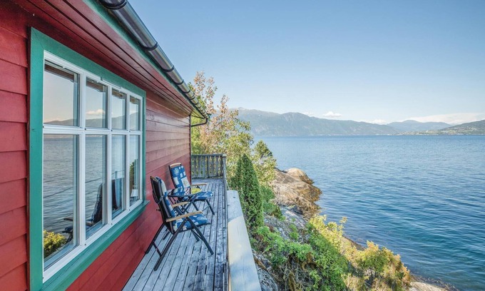 Balestrand House | 2 bedroom lovely home in Balestrand