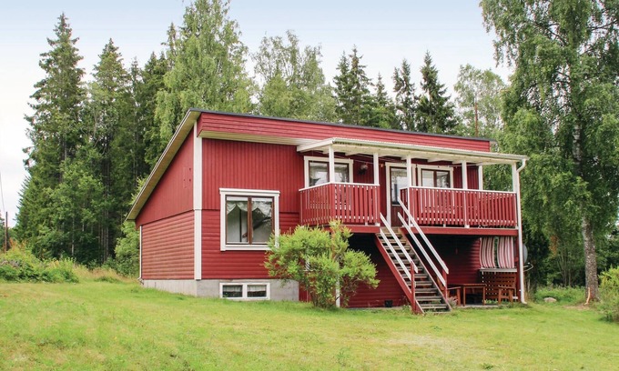 Vaxjo Municipality House | 2 bedroom lovely home in Rottne