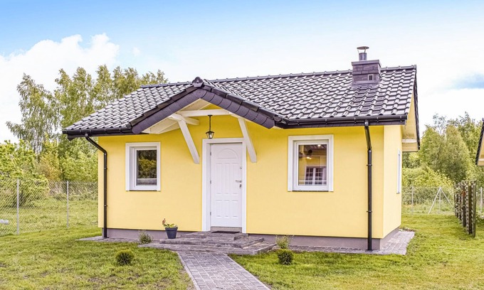 Darlowo House | 2 bedroom nice home in Dabki