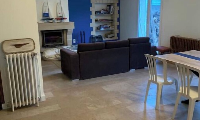 Hermanville-sur-Mer House | 2 Bedroom Private vacation home in Hermanville-sur-Mer