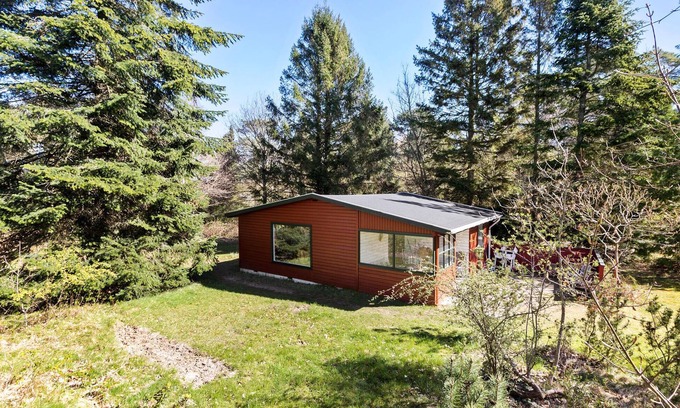 Melby House | 2 bedroom pet friendly home in Melby