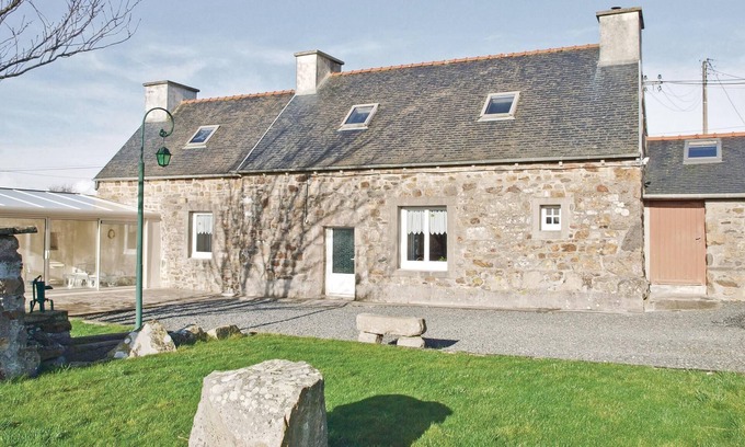 Kerbors House | 2 bedroom stunning home in Kerbors