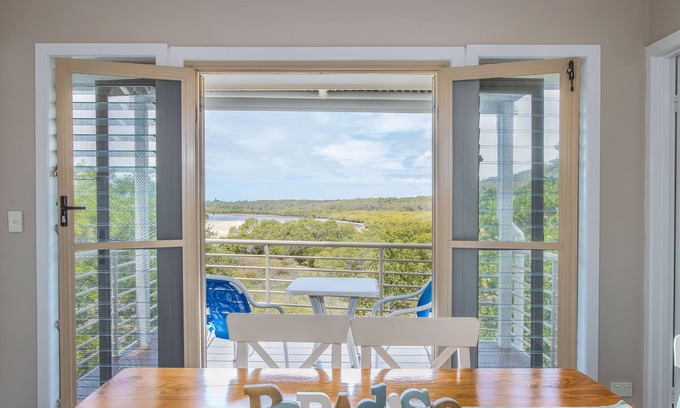 Hastings Point Apartment | 2 Bedroom Upstairs Estuary Water View - Hastings Cove!