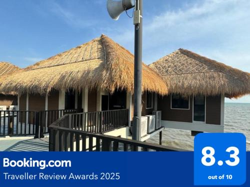 Sungai Pelek Ski Chalet | 2 Bedroom Waterfront Villa AVANI Sepang