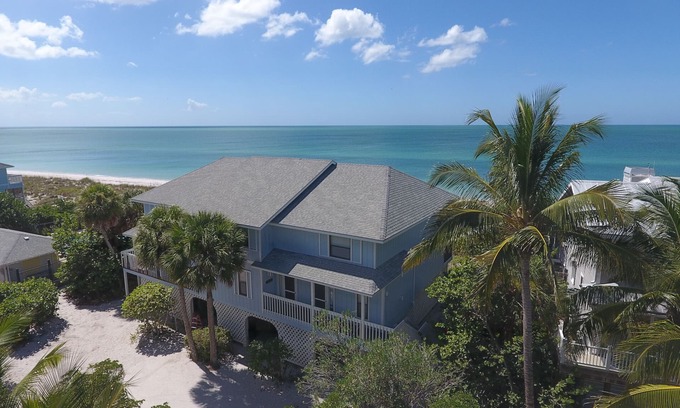 Cape Haze Condo | 2 Bedrooms on the beach!
