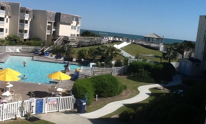 Morehead City Condo | 2 Br 2 Bath Condo Oceanfront Resort 2 Pools & Water Slide
