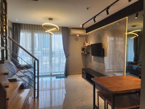 Medan Apartment | 2 BR Apartment Grand Jati Junction Medan view City 12th Floor