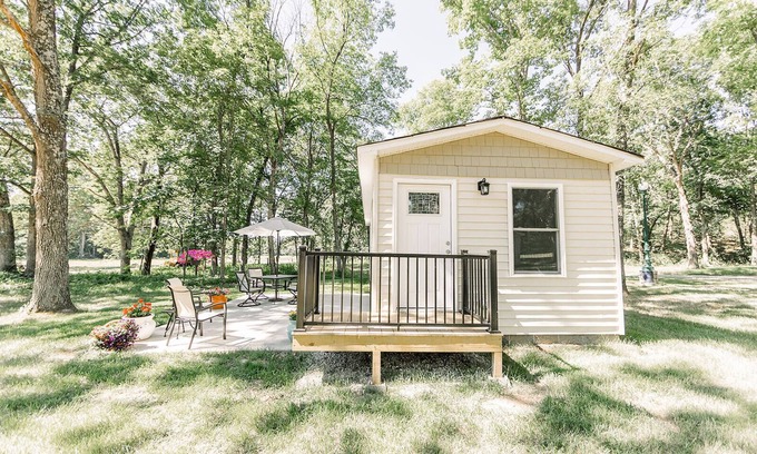 Owensville House | #2 Cabin at Red Oak Valley