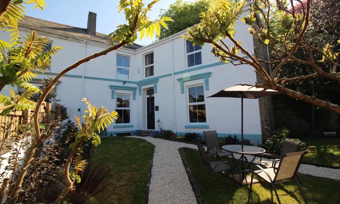 Bodmin Apartment | 2 Emma Place