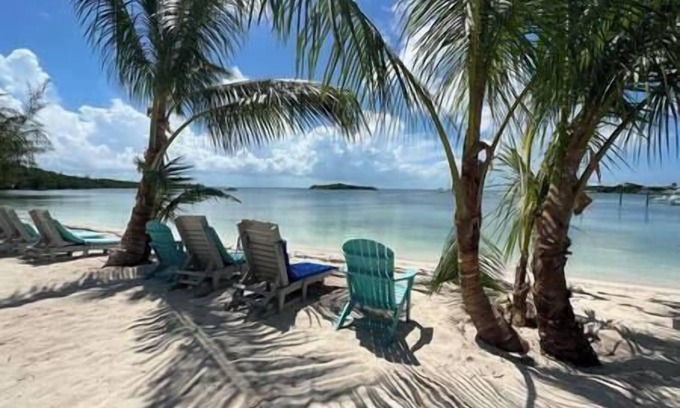 Great Guana Cay House | #2 - Guana Beach Inn -the Abacos