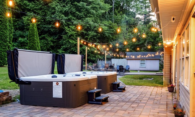 Mill Ridge House | 2 Hot Tubs, Pool, Fire Pit, 9 Ensuite Bathrooms, Game Room, Trails, Sleeps 25!