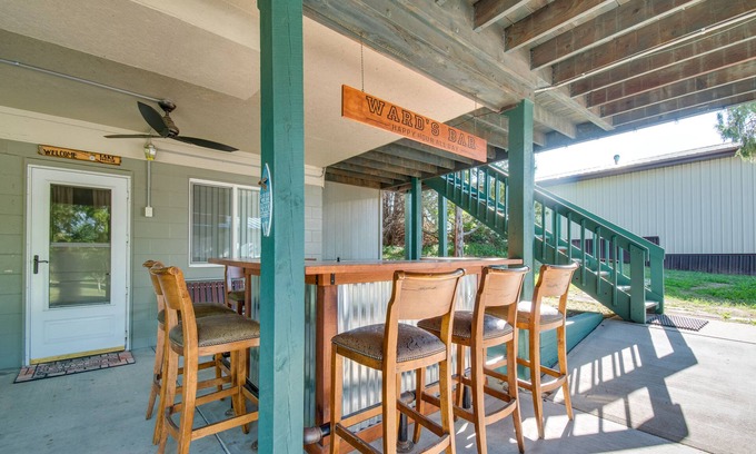 Lemoyne House | 2-Level Home w/Deck: 1/2 Mi to Lake McConaughy!