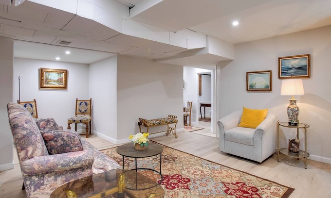 Cheesman Park Apartment | 2 Mi to Dtwn: Walkable Cheesman Park Apt