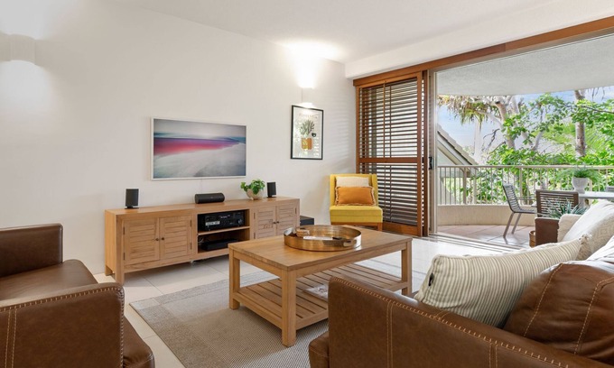 Sunshine Beach Apartment | 2 Nereus - Easy Living in Great Location