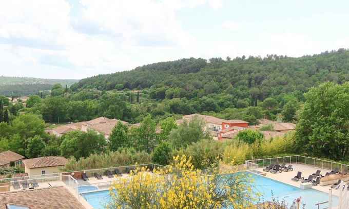 Callian Condo | 2 Piscines sur place | T3 + vue imprenable