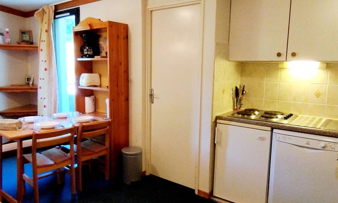 Prapoutel Apartment | 2-room at the foot of the slopes, near lifts