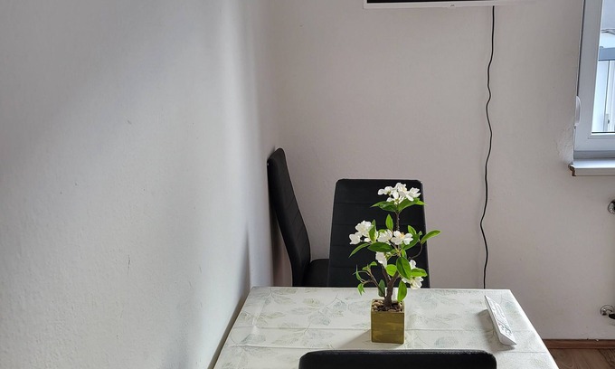 Gleisdorf Apartment | 2 room vacation apartment