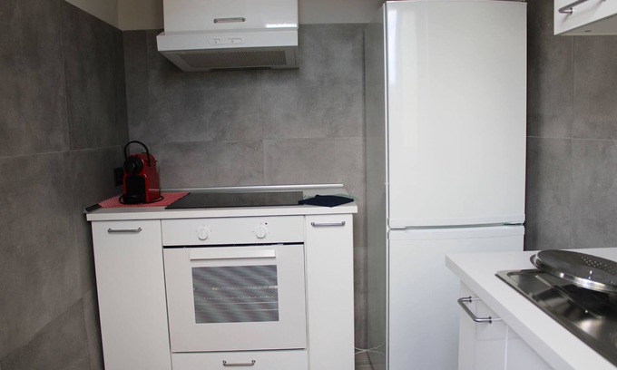 Somma Lombardo Apartment | 2 single bad appartment near Malpensa Airport, Bathroom, kitchen, wifi