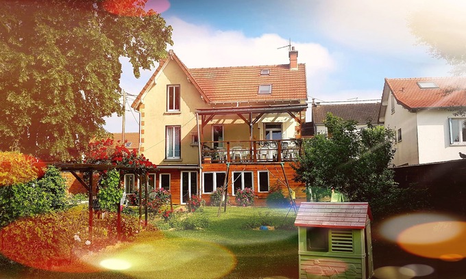 Mortcerf Apartment | 20 km from Disney, air-conditioned T4 for 14 people in our lovely house.