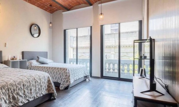 Historic Center Apartment | 205 Zocalo Cathedral 2bdrmB 2Bath fits 10 AC Apt