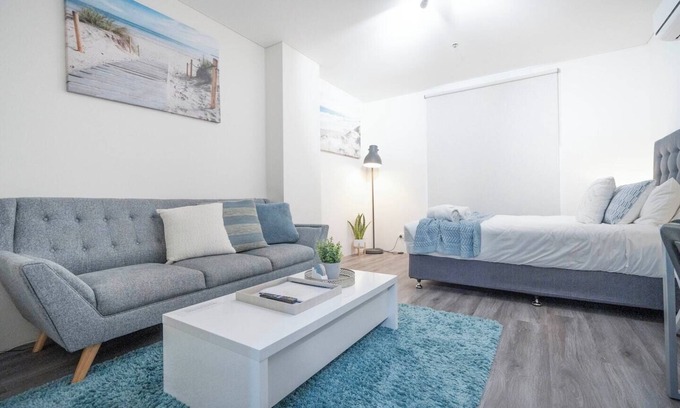 Perth Central Business District Apartment | 206 Funky Executive Studio CBD A/C