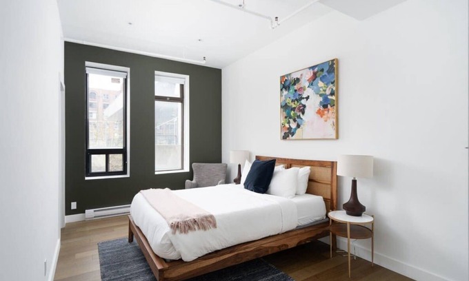 Chinatown Apartment | 210- 1Bedroom Queen S