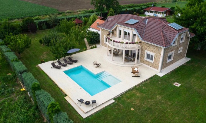Novi Sad Villa | 22.22 house