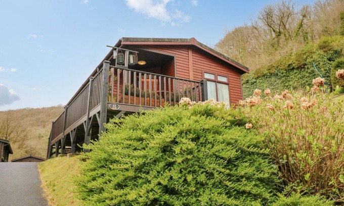 Barbrook Cottage | 22 TWO LITTLE DUCKS, pet friendly, with a garden in Lynton