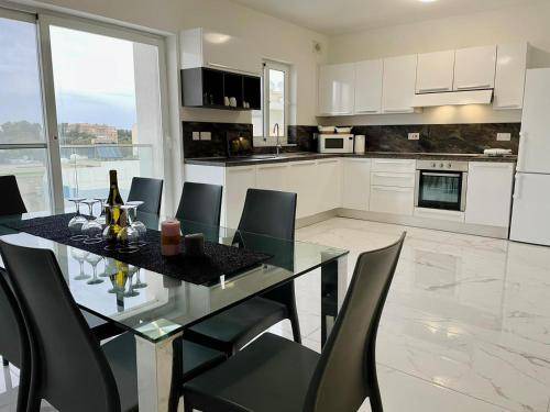 St. Andrew's Apartment | 223 m² Apartment ∙ 3 bedrooms ∙ 8 guests