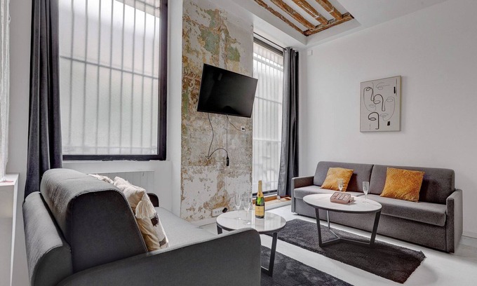 Enfants-Rouges Apartment | 228 Stellina – Cosy Apartment in Le Marais
