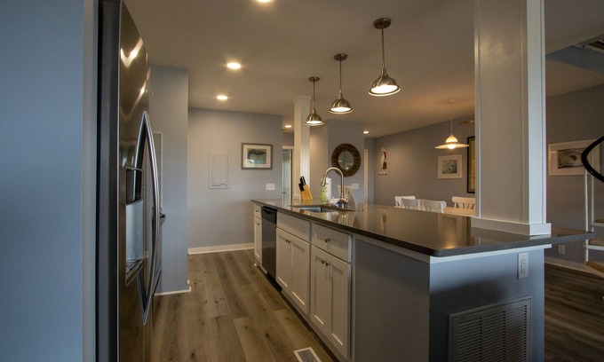 Saint Helena Island Villa | 234 Tennis Villa - New to VRBO! Resort Access Included!