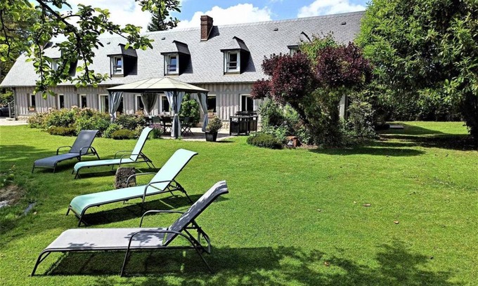 Vibeuf Cottage | 235 m² Cottage ∙ 5 bedrooms ∙ 13 guests