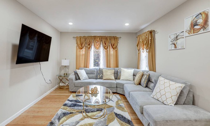 Irvington House | 241 m² House ∙ 3 bedrooms ∙ 6 guests