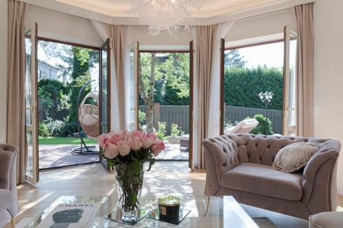 Vilnius city municipality Villa | 252 m² luxury 4 bedroom house in the pine-forest