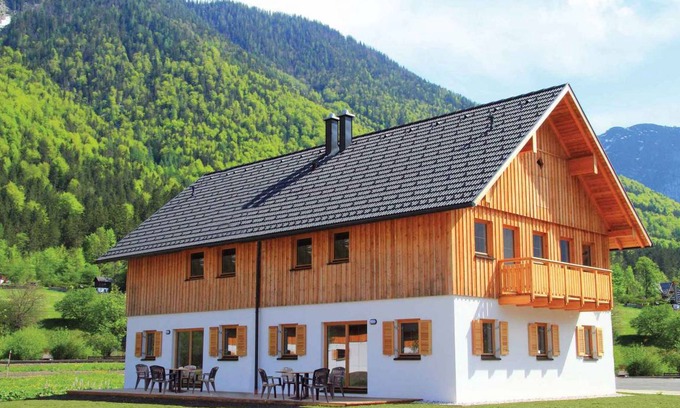 Obertraun Ski Chalet | 260 m² Chalet ∙ 8 bedrooms ∙ 16 guests