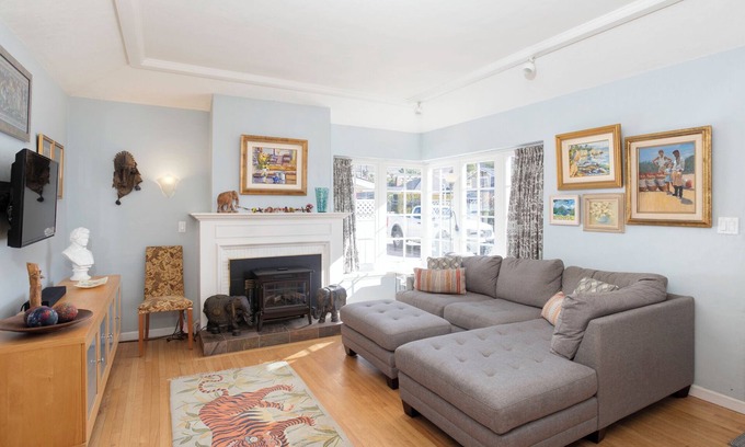 Shell Beach House | 262 Capistrano, Shell Beach Monthly Only