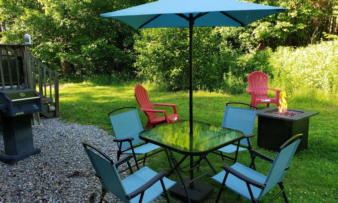 Guild Condo | 2800 sq ft, spacious retreat 4 bedrm 3 bathrm. Outdoor game and picnic area.