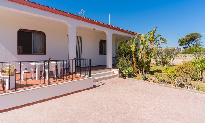 Torre Chianca House | 2864 Villa Carminella by BarbarHouse
