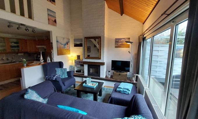 Bruinisse House | 29.9.-2.10. & from 18.10. FREE! Family friendly House, 4 P., Fireplace, BBQ, W-LAN