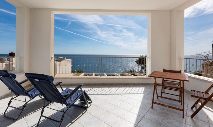 Marina di Marittima House | 2911 Villa Maria by BarbarHouse