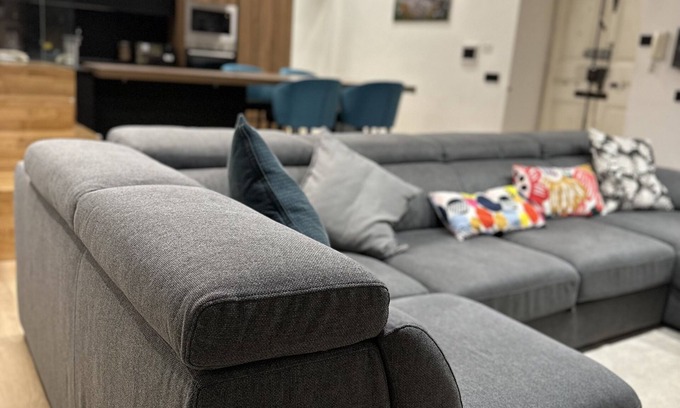Tiburtino Apartment | 2BR Apt w/Hot Tub & Garden, City Views & Playroomn