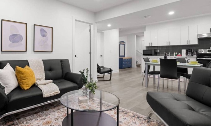Southwest Edmonton Condo | 2BR Bsmt Suite Retreat near Airport & Trails | AC